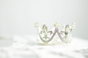 crown, tiara, crystals-1866986.jpg